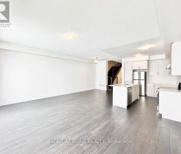 140 GREER STREET - Photo 1