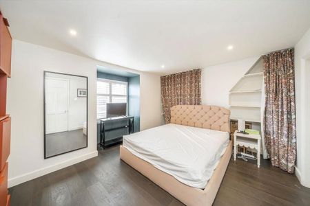 4 bedroom flat to rent - Photo 3