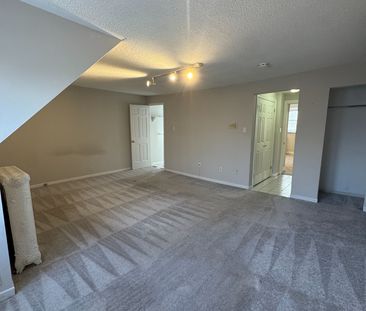 For Lease - 676 Huron Street Unit# 301, Toronto, Ontario - Photo 5