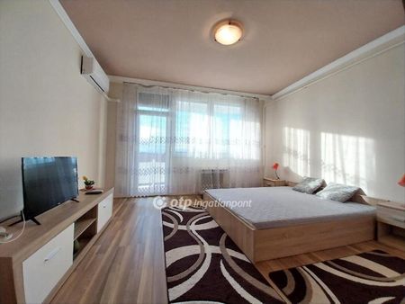 Kiadó jó állapotú panel lakás - Nyíregyháza - Photo 3