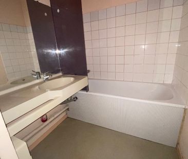 Location Appartement 1 pièce 40m² BESANCON 25000 - Photo 3