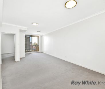 "Phoenix Apartments " Quality 1 Bedroom Contemporary Apartment - Photo 3