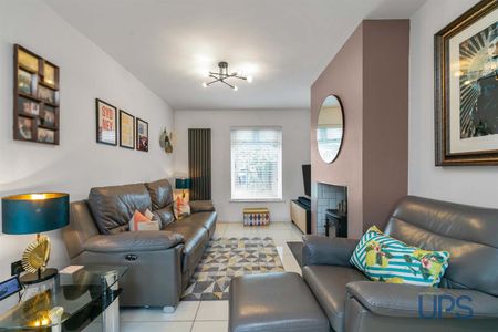 21 Ardmore Avenue, Finaghy Road North, - Photo 5