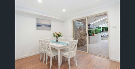 Stylish & Spacious Duplex - Photo 2