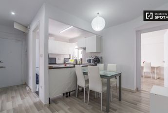 valencia, Valencian Community 46011