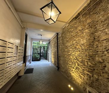 STUDIO A LOUER - PARIS 9EME ARRONDISSEMENT - 15.73 m - 700 € - Photo 2
