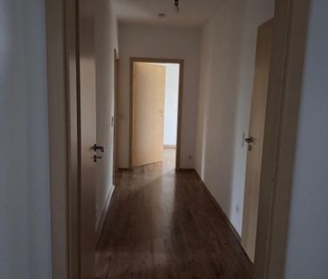 2,5 Zimmer Wohnung mit Terrasse – naturnah und doch Großstadt - Foto 1