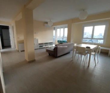 Piso en alquiler en Campo de Fútbol - Foto 1