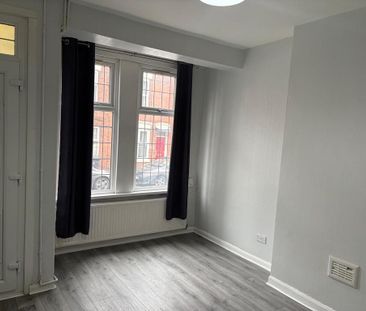 2 bedroom townhouse to rent - Photo 5