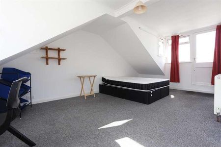 Upper Market Street, Hove, BN3 - Photo 3