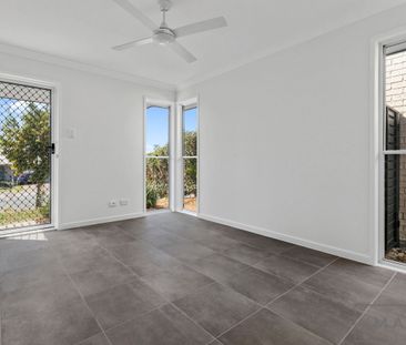 16 Gardenia Circuit, QLD, 4503, Dakabin - Photo 1