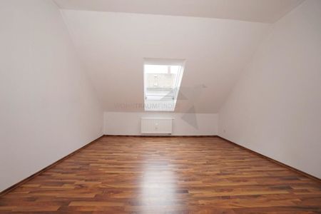 Große 3-Raum-Dachgeschoss-Wohnung nahe der Zwickauer Innenstadt - Photo 4