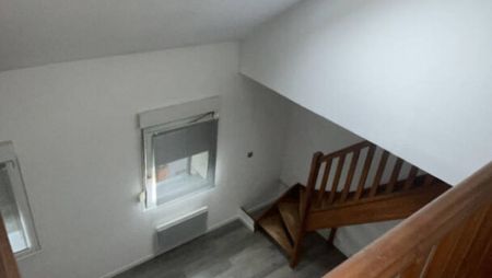 QUARTIER BLIES - 4 PIECES EN DUPLEX - BALCON - Photo 2