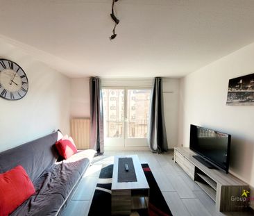 F2 meublé centre ville - Photo 2