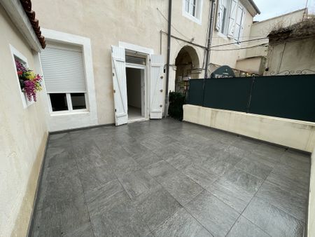 Location Appartement 2 pièces 39m² NIMES 30000 - Photo 4