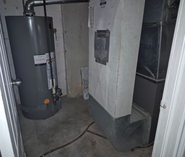 For Lease - 89 Navenby Crescent Unit# BASEMENT, Toronto, Ontario - Photo 1