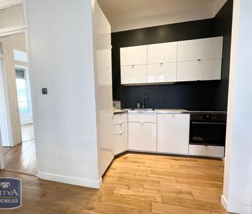 Location Appartement 2 pièces 56m² LYON 7ème - Photo 1