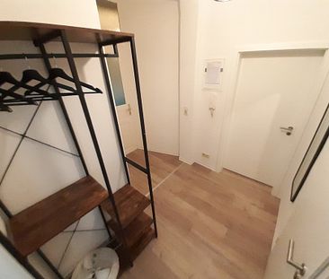 Tolle renovierte Wohnung, komplett möbliert dazu ein Gutschrift in Höhe 800,-€ erhalten! - Foto 5