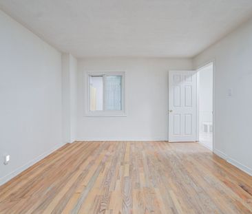 For Lease - 8 Fullerton Crescent, Markham, Ontario - Photo 5