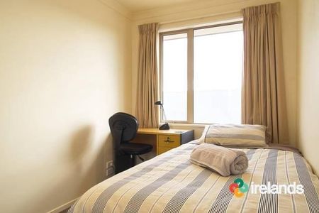 Furnished Single Room in Boarding House - Photo 5