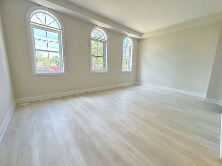 For Lease - 9805 Keele Street, Vaughan, Ontario - Photo 5