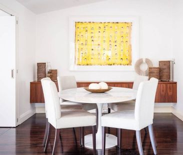 Impressive Family Residence in Prime Location - Photo 3