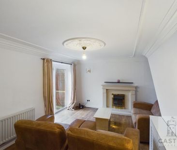 3 bedroom terraced house to rent - Photo 4
