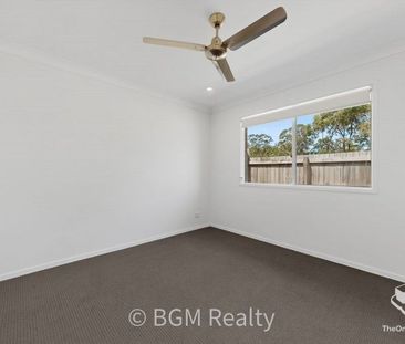 Near new 4 bedroom family home - Photo 4