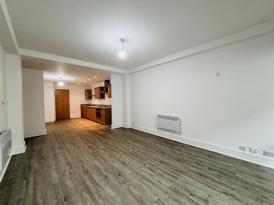 1 bedroom flat to rent - Photo 1