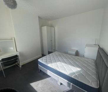 Room in a Shared House, Windermere Street, LE2 - Photo 2
