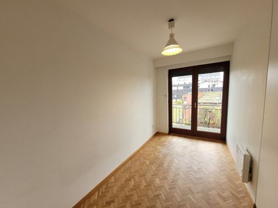 Appartement met 2 slaapkamers nabij station - Photo 1