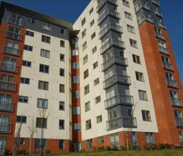 2 bedroom flat to rent - Photo 2