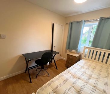 5 bedroom semi-detached house to rent - Photo 5