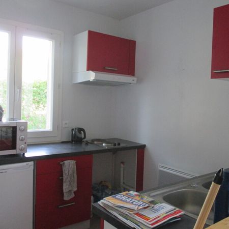 Location Appartement 1 Pièce 27 m² - Photo 4