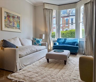 4 Bed Terraced House, Shelgate Road, SW11 - Photo 4