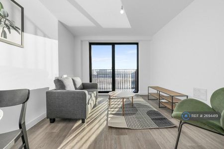 1 bedroom flat to rent - Photo 2