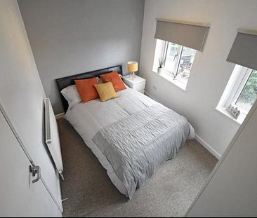 1 bedroom in a house share to rent - Photo 3