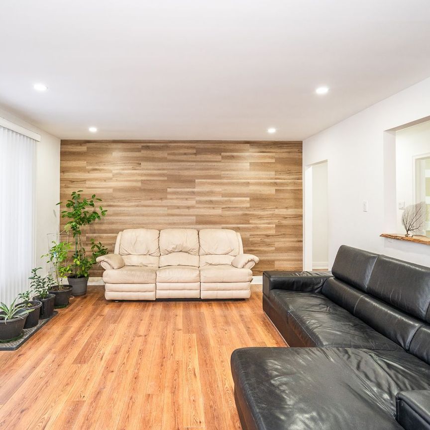 For Lease - 212 Albert Street, New Tecumseth, Ontario - Photo 1