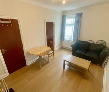 Welbeck Avenue, Southampton - Photo 1