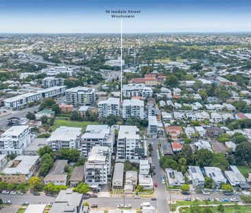2/16 Isedale Street, Wooloowin, Qld 4030 - Photo 2