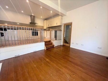 Tudor Gardens, Machen, CAERPHILLY - Photo 4