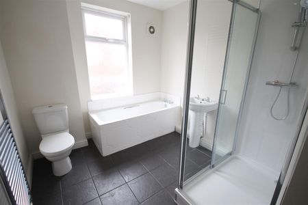 2 Bedroom House To Rent - Photo 3