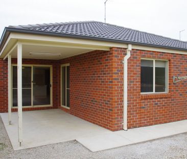 68 Waterford Drive, Miners Rest Vic 3352 - Photo 3