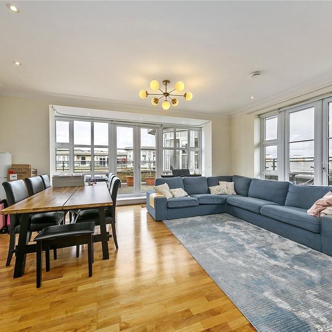 3 bedroom apartment to rent - Photo 1