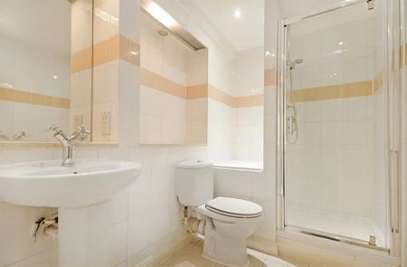 PARK ROAD, NW8, London - Photo 2
