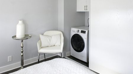 21 James Street - 703 - Photo 5