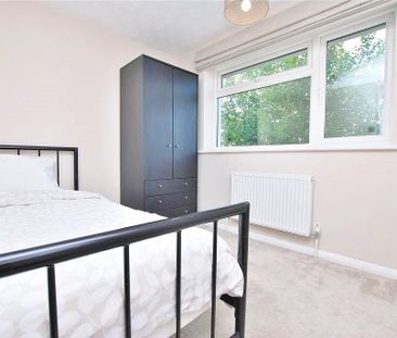 4 bedroom detached house to rent - Photo 5