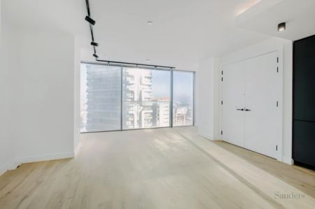 1 Bed / 1 Bath - Photo 3