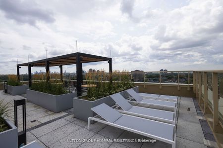 For Lease - 1787 St Clair Avenue Unit# 315, Toronto, Ontario - Photo 2