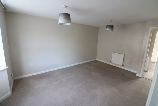 Greenwich Park, Kingswood, Hull - Photo 1